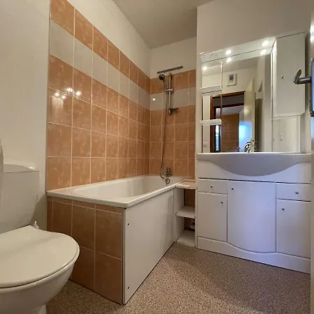 Duplex 8 Personnes Proche Pistes Et Commerces - Fr-1-651-1 *